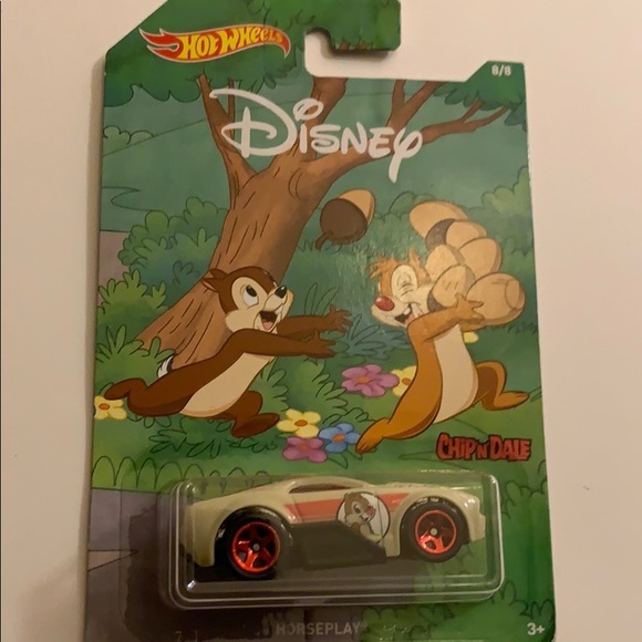 2019 Disney 90th Anniversary Edition Chip - Picture 2 of 5